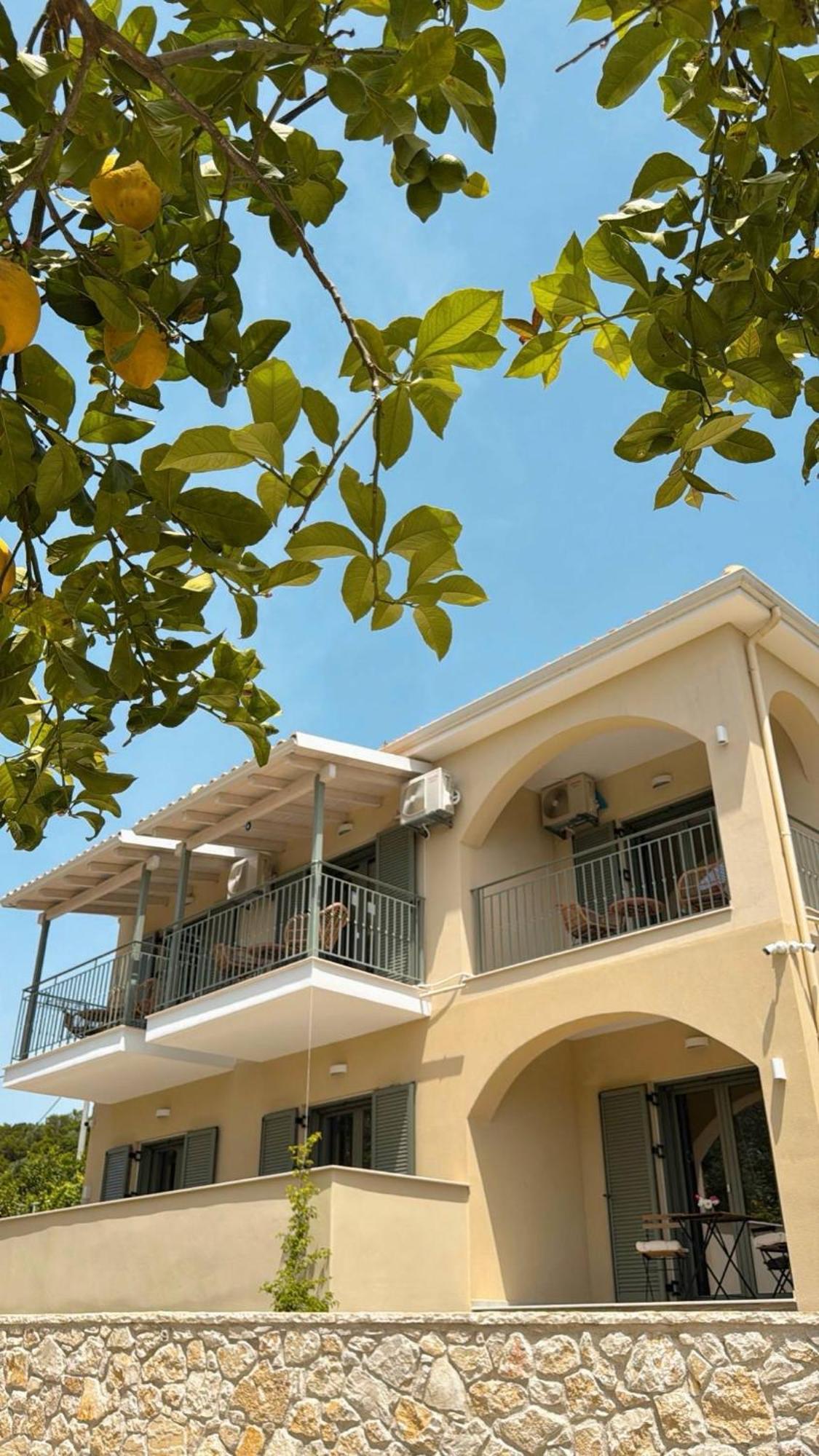 Olea Luxury Apartments Parga Exterior foto